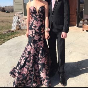 Jovani Prom Dress (negotiable)